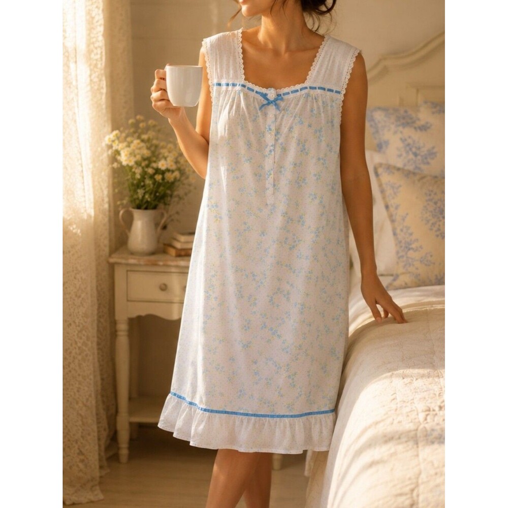 Vintage Cottagecore Blue Floral Lace Trim Nightgown Prairie Sleep Dress L